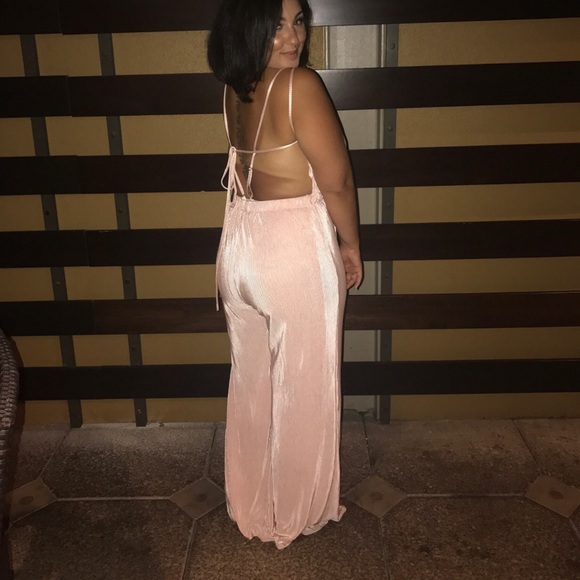 Light pink jumpsuit - Picture 1 of 2
